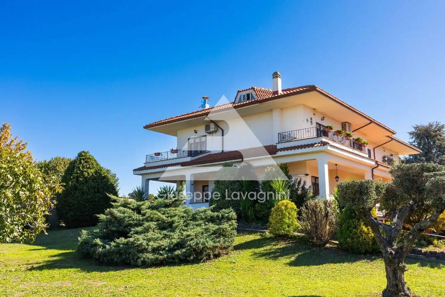 Villa in vendita a Ariccia