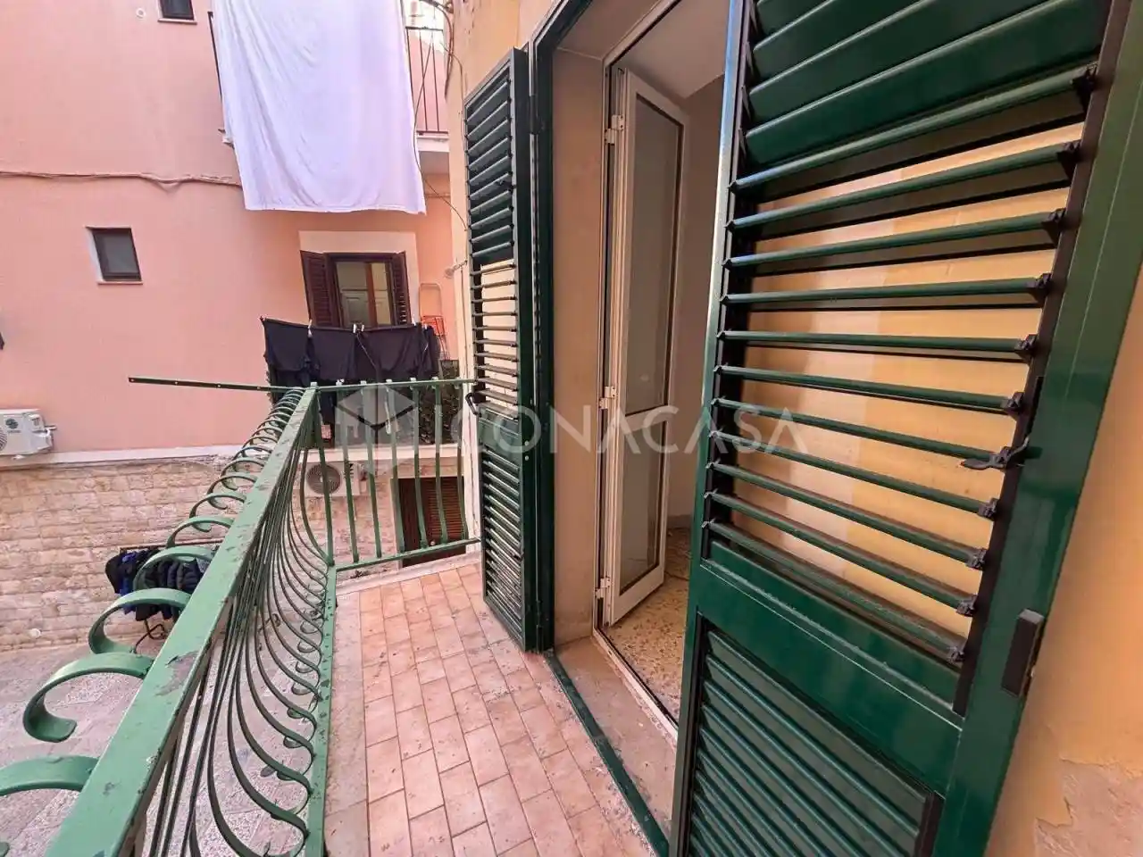 Bilocale Vico 1 San Francesco della Scarpa 11, San Nicola - Borgo Antico, Bari - foto 4