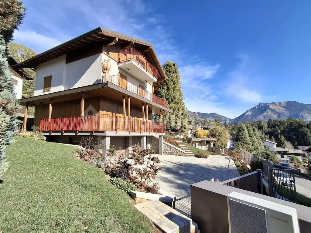 Attico - Mansarda in affitto a Castione della Presolana