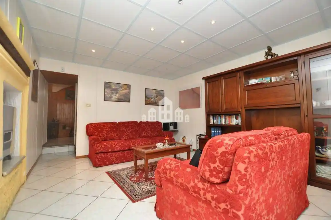 Casa indipendente in vendita a Rivarolo Canavese