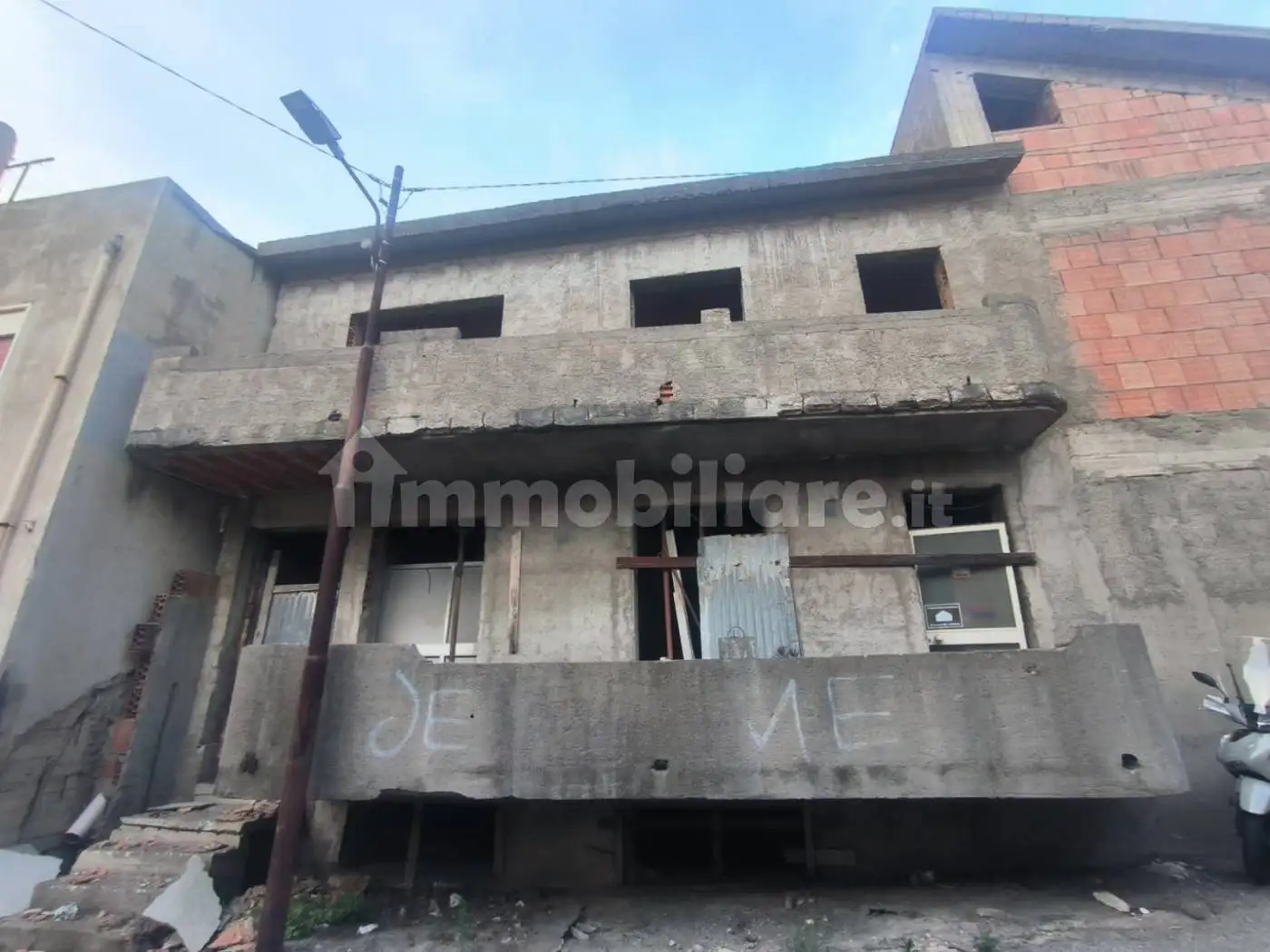 Casa indipendente in vendita a Messina