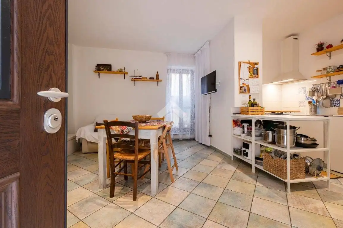 Rustico - Casale in vendita a Gorla Maggiore