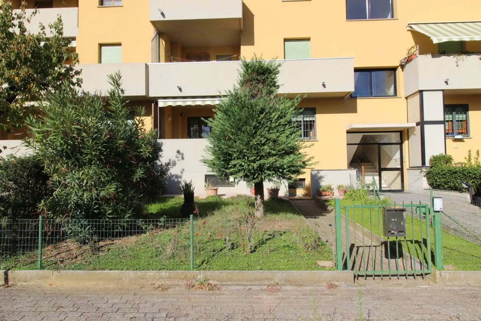 Trilocale buono stato, piano terra, Toscanella, Dozza - foto 2