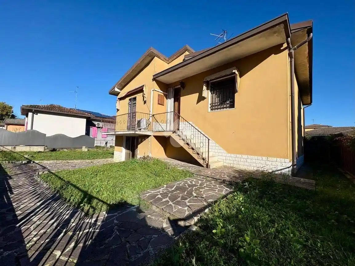 Villa unifamiliare via Ceresole Nere 15, Centro, Pontevico - foto 4