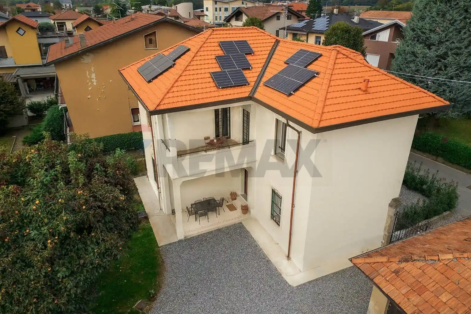 Casa indipendente in vendita a Cairate