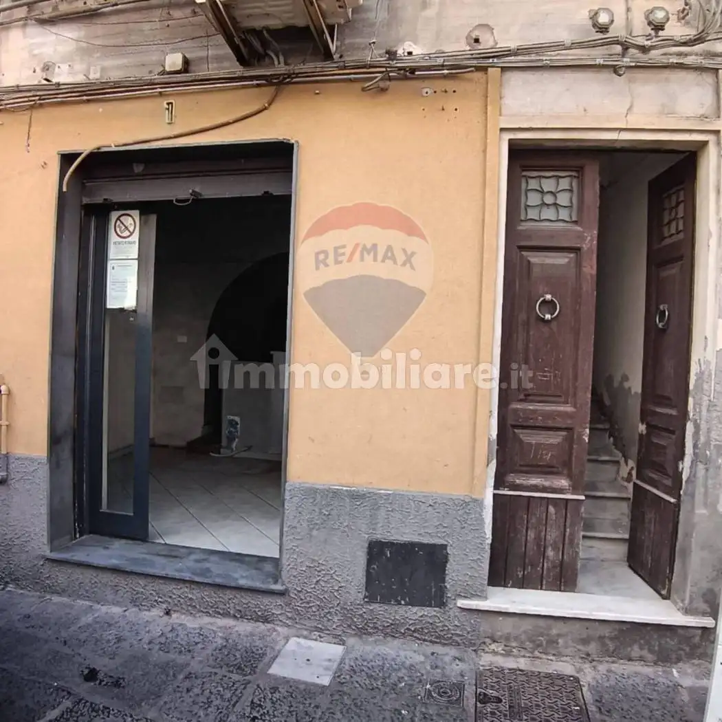 Terratetto unifamiliare via vittorio emanuele 310, Biancavilla - foto 2