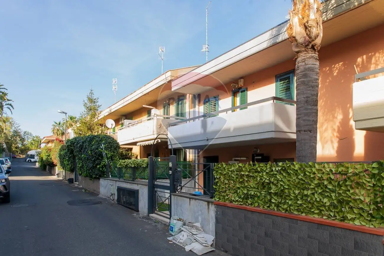 Villa a schiera via vampolieri 34, Vambolieri, Aci Catena - foto 2