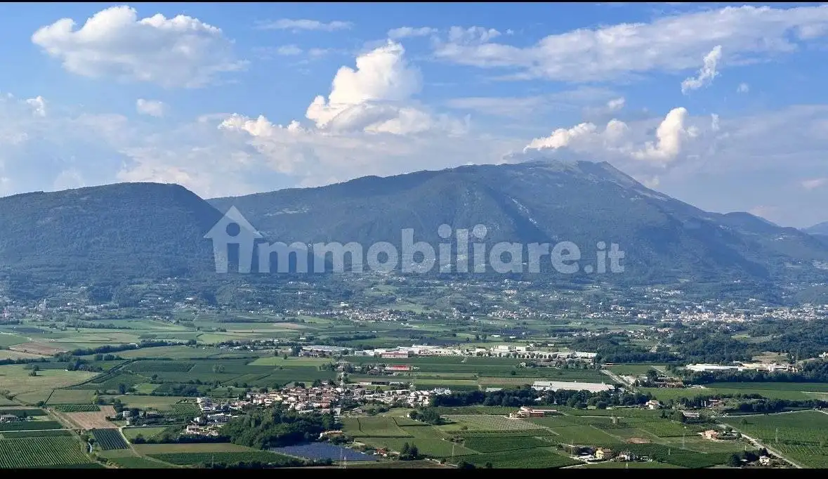 Villa in vendita a Affi