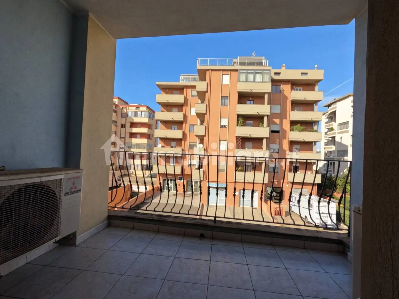 Trilocale buono stato, secondo piano, Quartu, Quartu Sant'Elena - foto 2