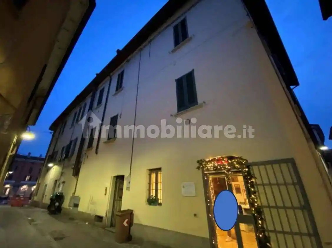 Appartamento in vendita a Cassano d'Adda