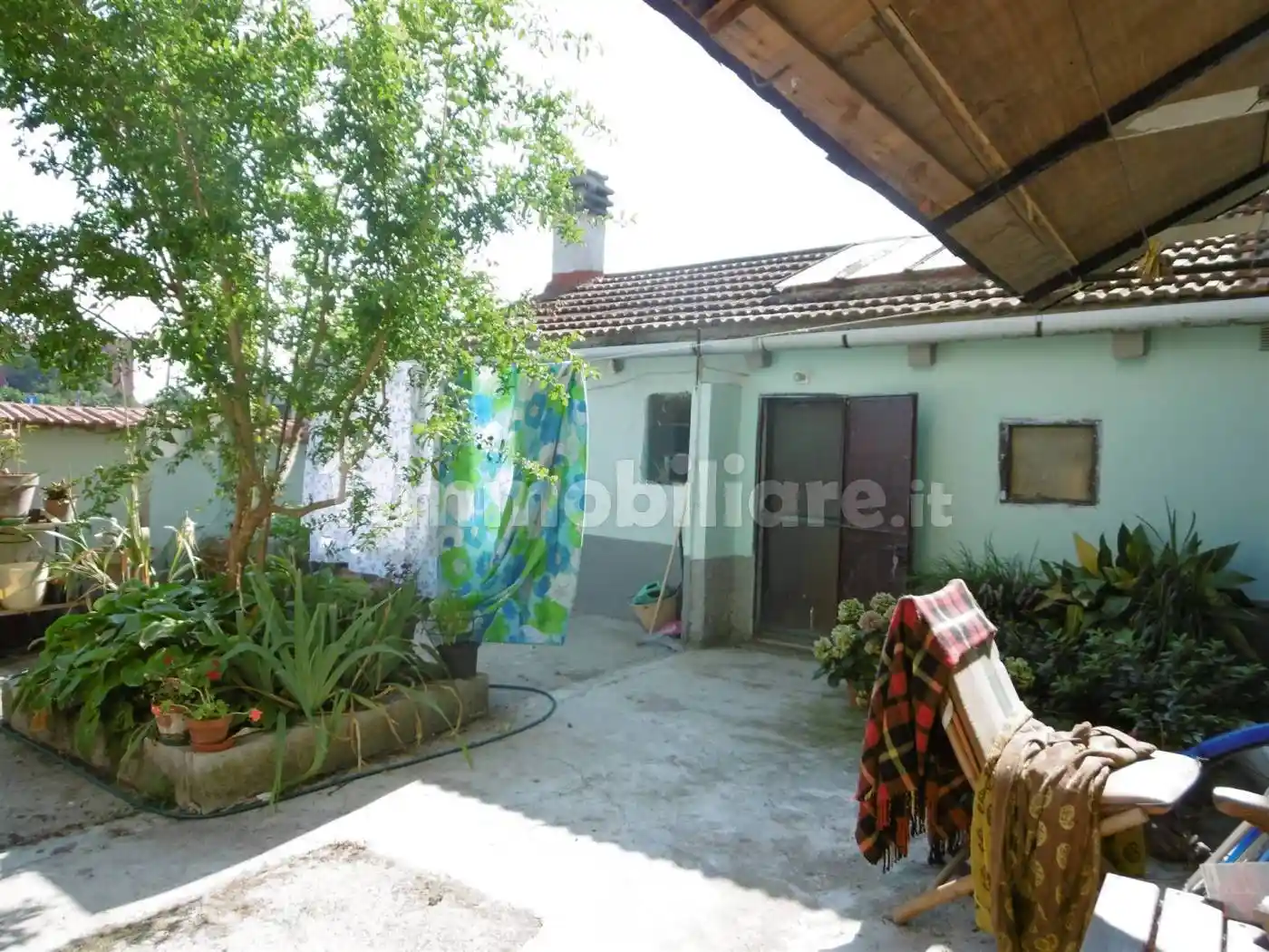 Casa indipendente in vendita a Campi Bisenzio