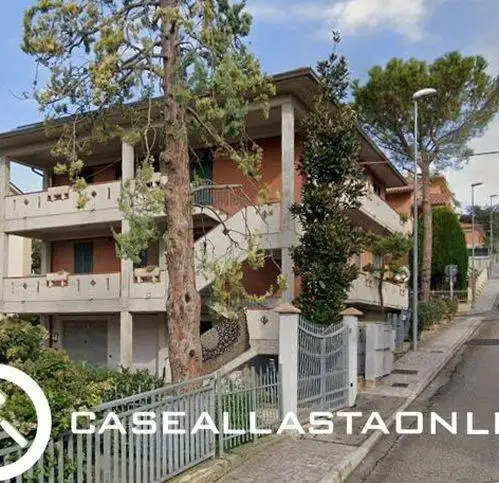 Appartamento in asta a Montecassiano