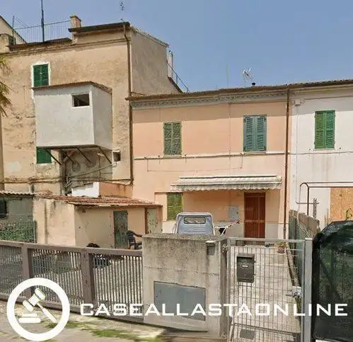 Villetta a schiera in asta a Jesi