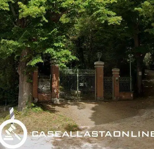 Villa in asta a Jesi