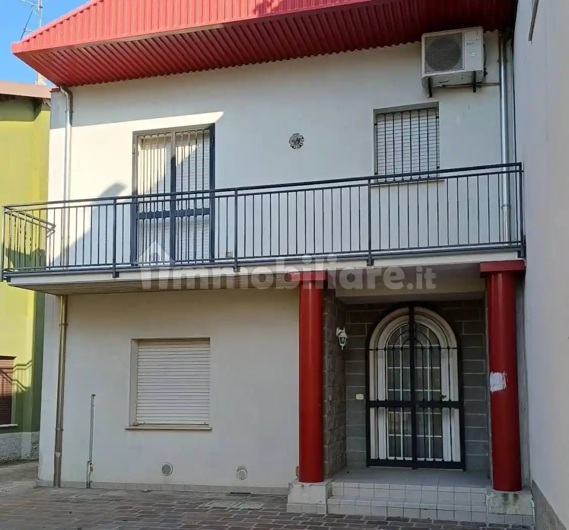 Villa in vendita a Caravaggio