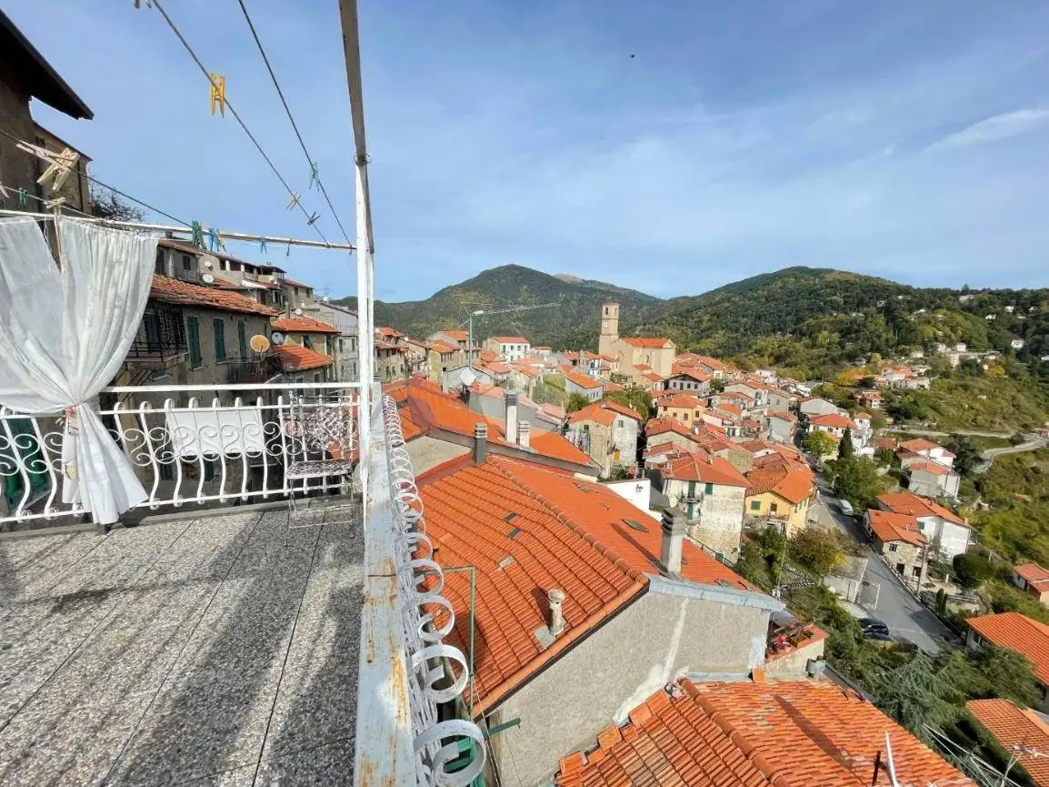 Rustico - Casale in vendita a Bajardo