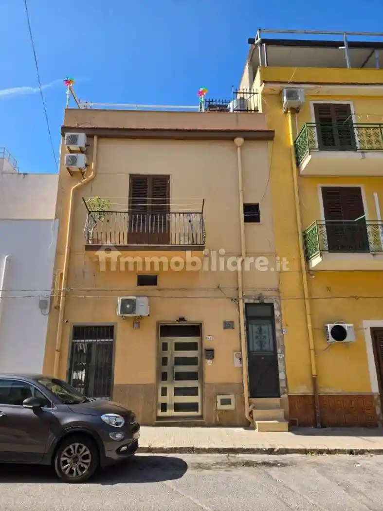Casa indipendente in vendita a Terrasini