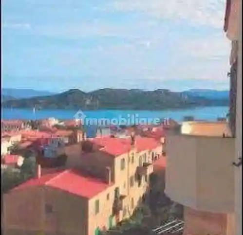 Appartamento in vendita a La Maddalena