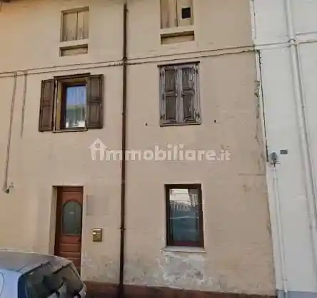 Terratetto unifamiliare via Ippolito Nievo, Centro, Santa Maria la Longa - foto 4