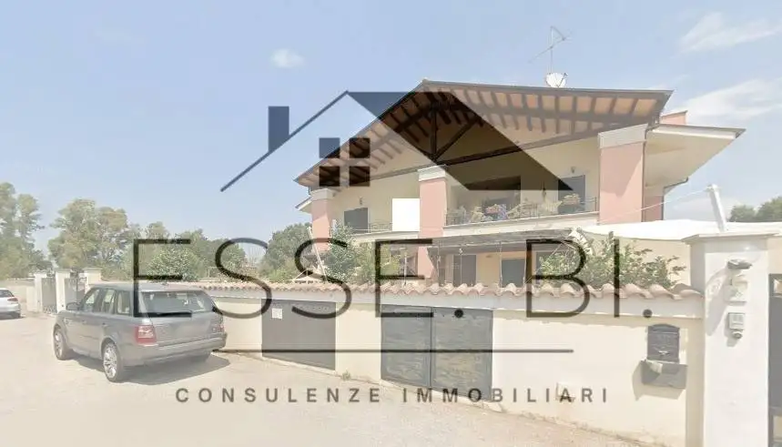 Villa in asta a Pomezia