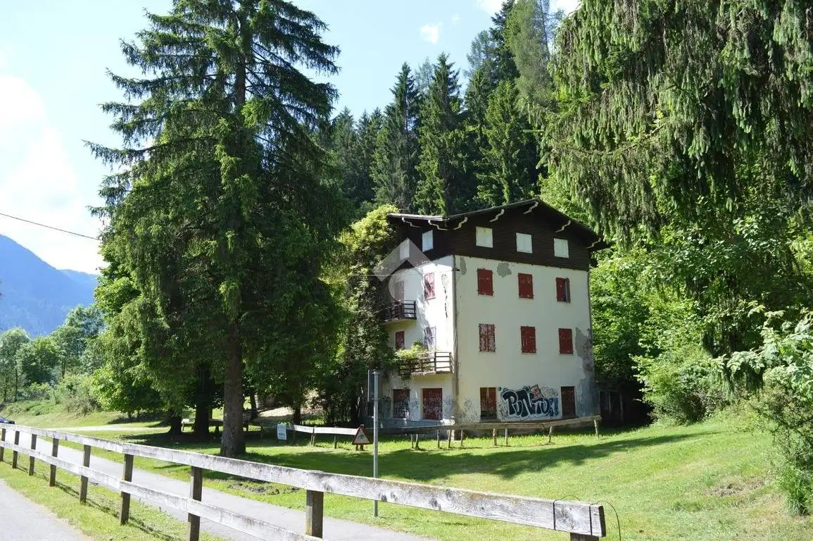 Casa indipendente in vendita a Caderzone Terme