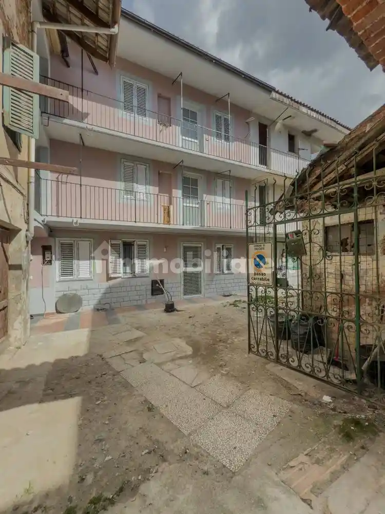 Appartamento in vendita a Trecate