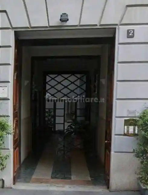 Quadrilocale via Marsala 2, Moscova, Milano - foto 2