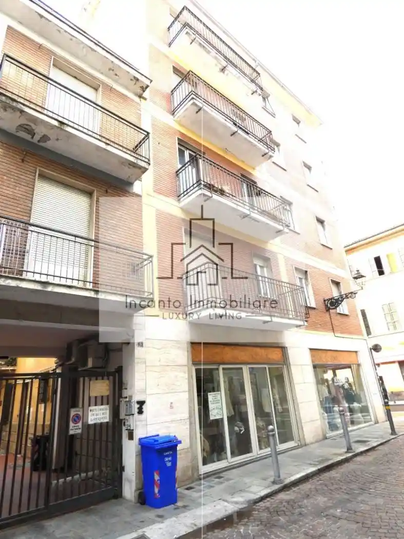 Appartamento in vendita a Parma