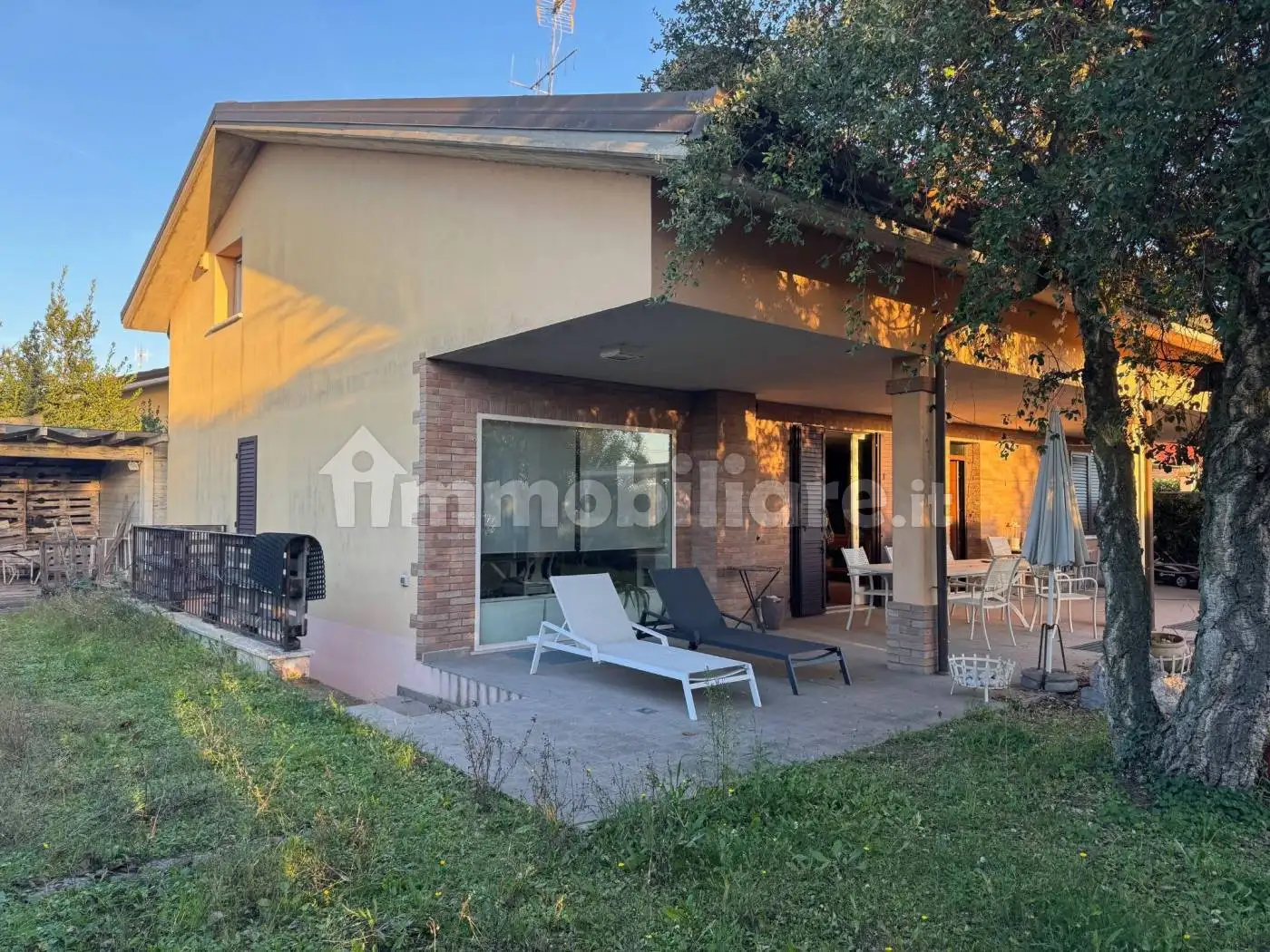 Villa in vendita a Cesenatico