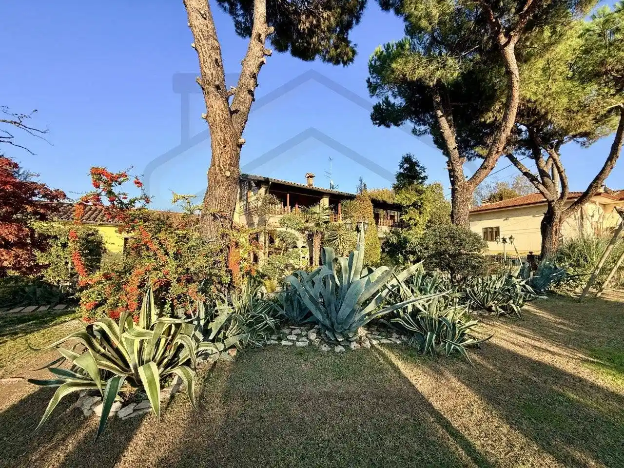 Casa indipendente in vendita a Montegrotto Terme