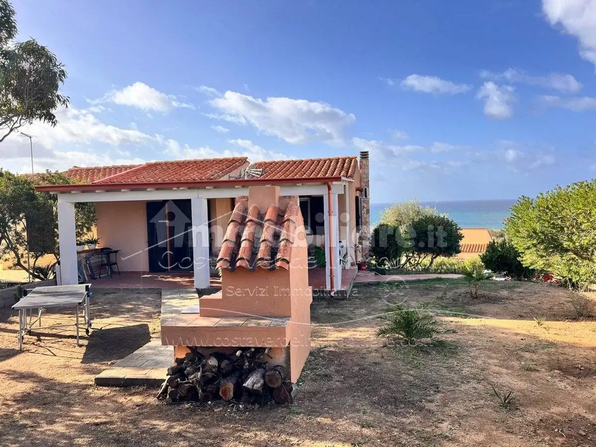 Villa unifamiliare via Cristoforo Colombo, Torre Di Flumentorgiu, Arbus - foto 4