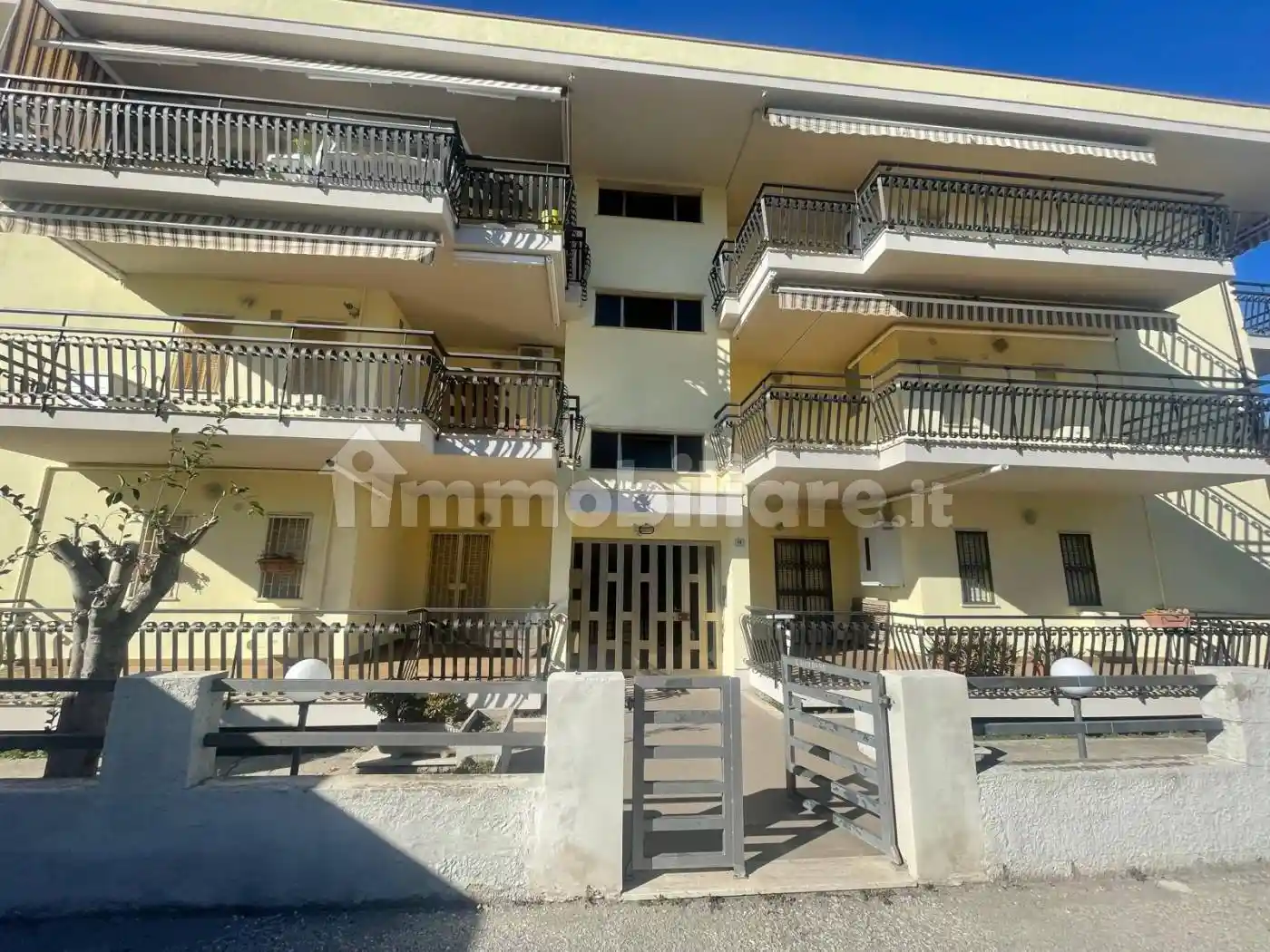 Trilocale via de Pinedo, Villa Rosa, Martinsicuro - foto 3