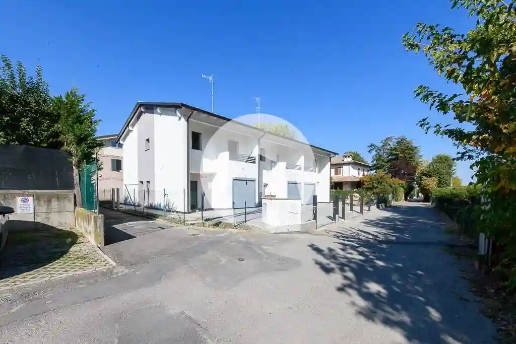 Villetta a schiera - foto 2