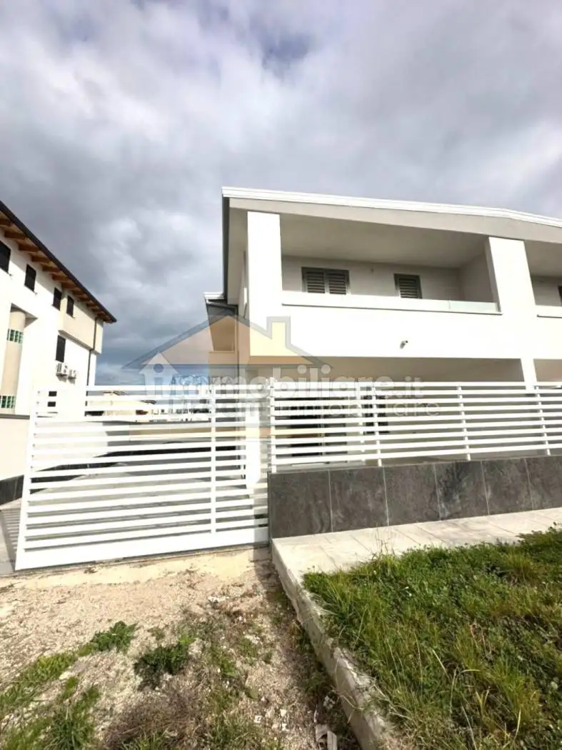 Villetta a schiera in vendita a Parete