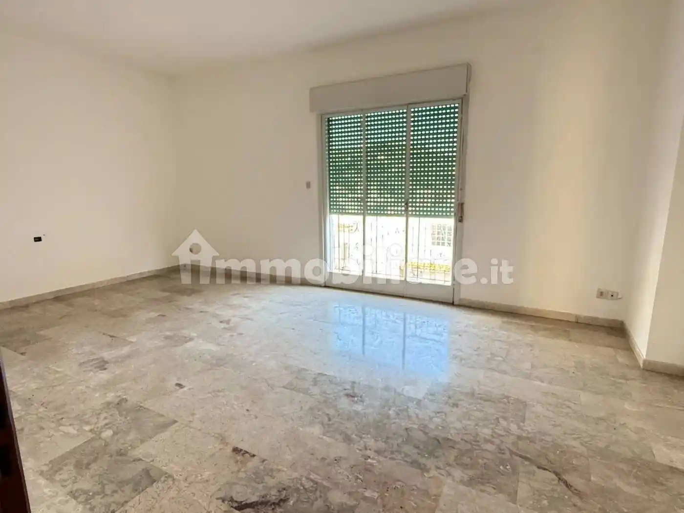 Trilocale da ristrutturare, terzo piano, Bordonaro - Cumia, Messina - foto 4