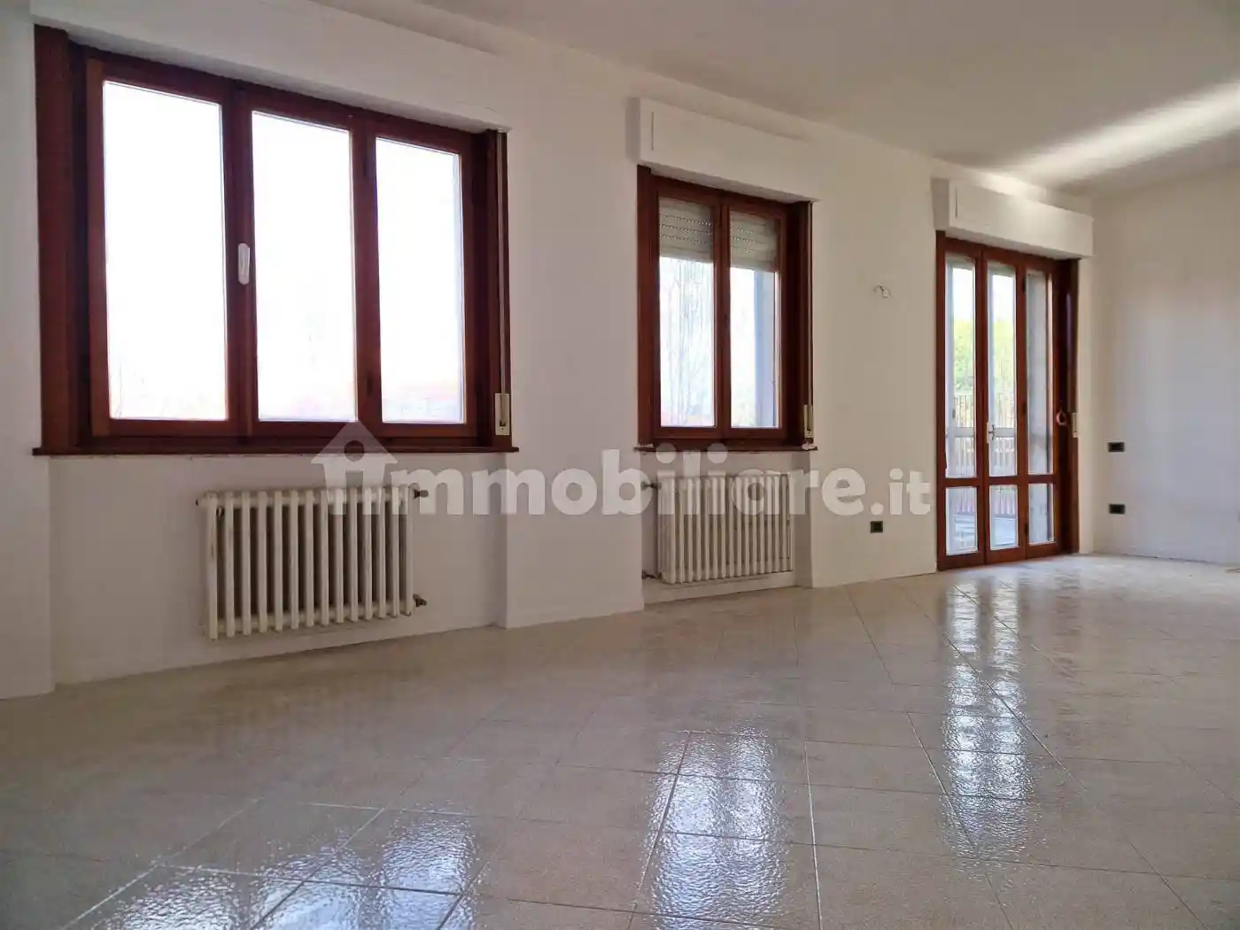 Appartamento in vendita a Cecina