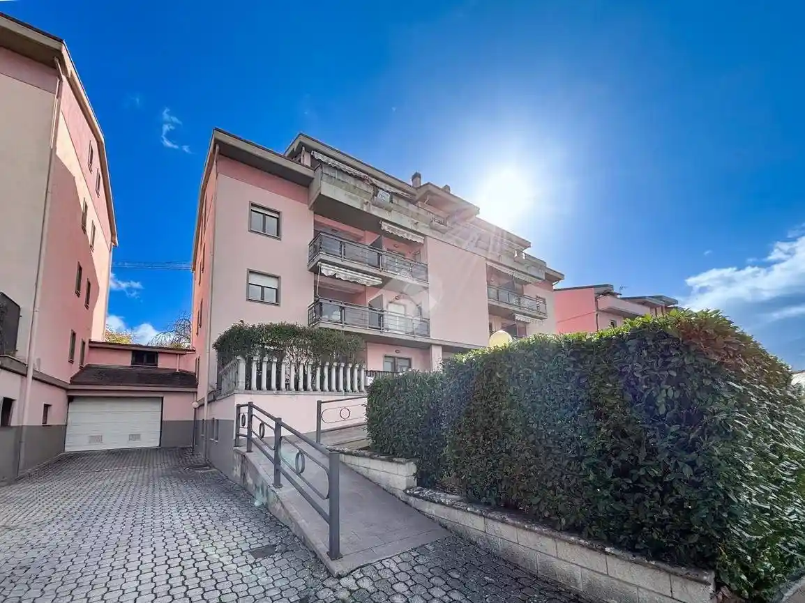 Trilocale via Francesco Savini 27, Torretta - Torrione, L'Aquila - foto 2