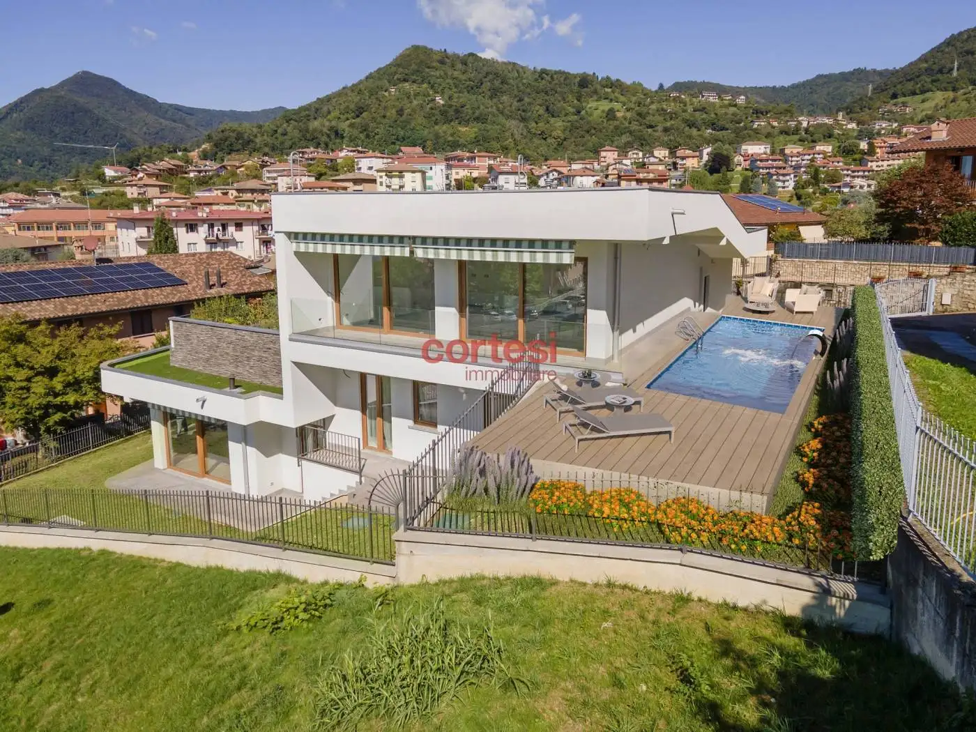 Villa in vendita a Villa d'Almè