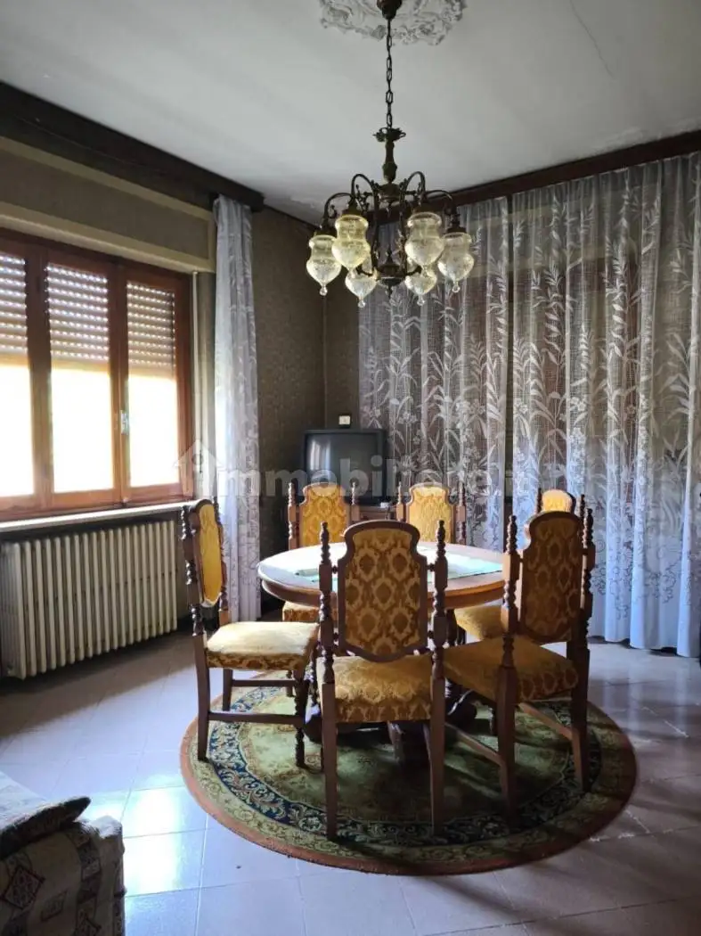 Villa in vendita a Stroppiana