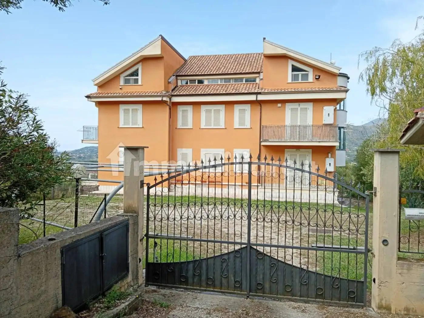 Appartamento in vendita a Castelnuovo Cilento