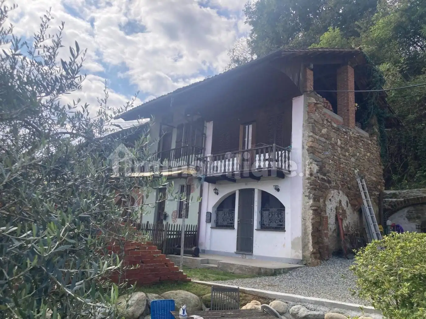 Rustico - Casale in vendita a Zubiena