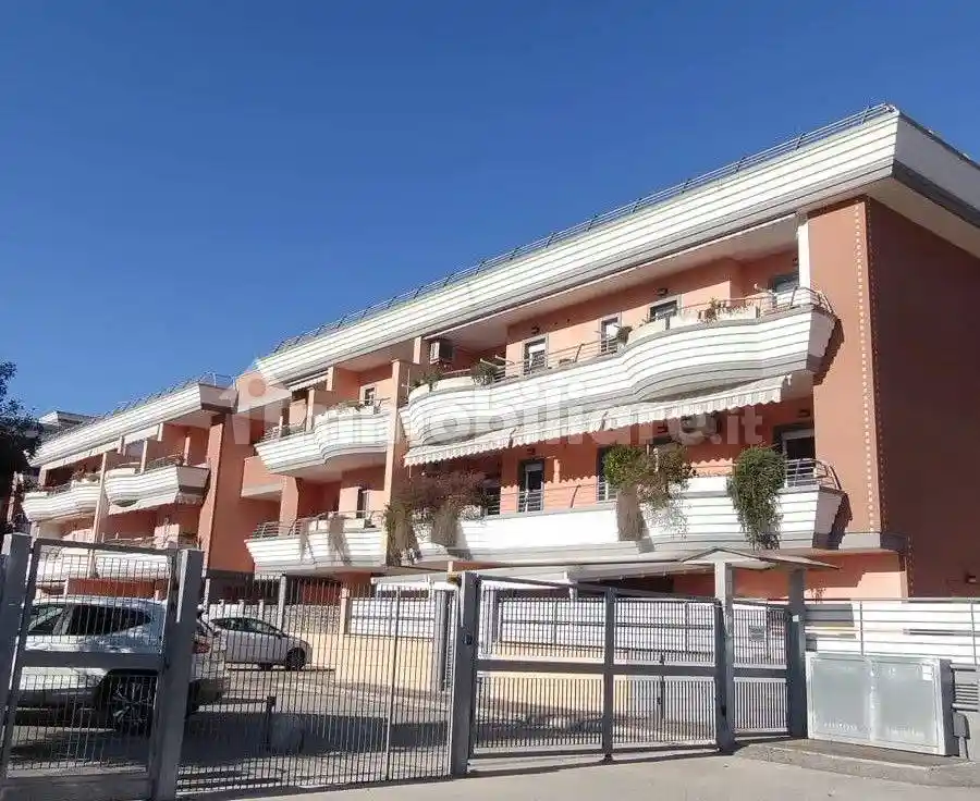 Appartamento in vendita a Aprilia