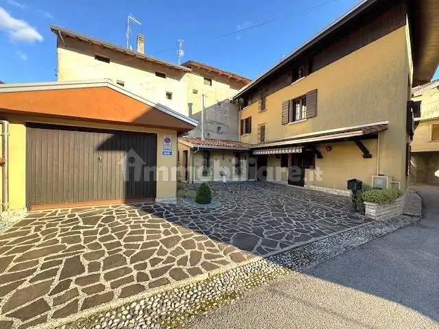 Villa in vendita a Montereale Valcellina