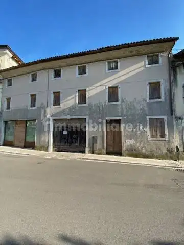Casa indipendente in vendita a Aviano