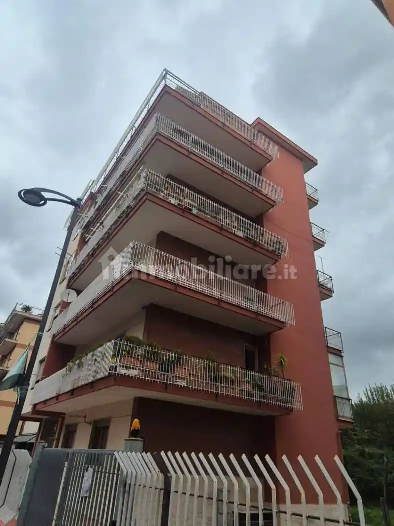 Quadrilocale via Francesco Scandone 16, A. Annarumma, A. Gasperi, F. Tedesco, Avellino - foto 3