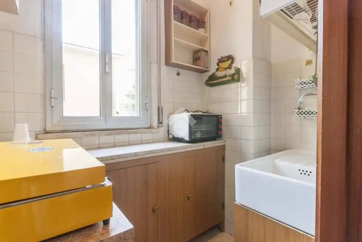 Monolocale Lungomare Trento 69, Centro, Roseto degli Abruzzi - foto 5