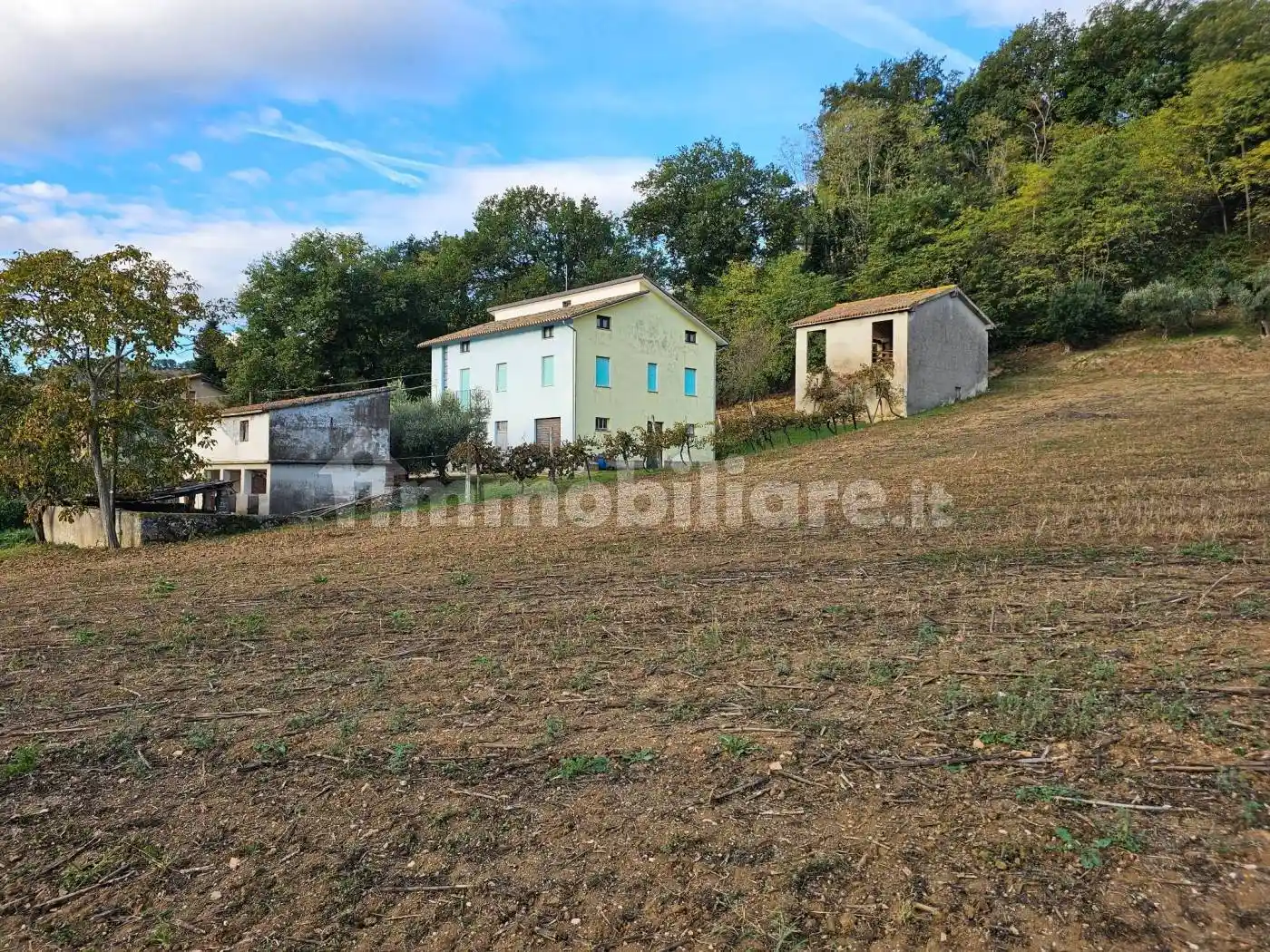 Rustico - Casale in vendita a San Severino Marche