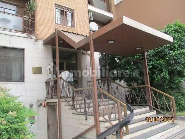 Appartamento all'asta via Fiuggi 2, Milano - foto 4