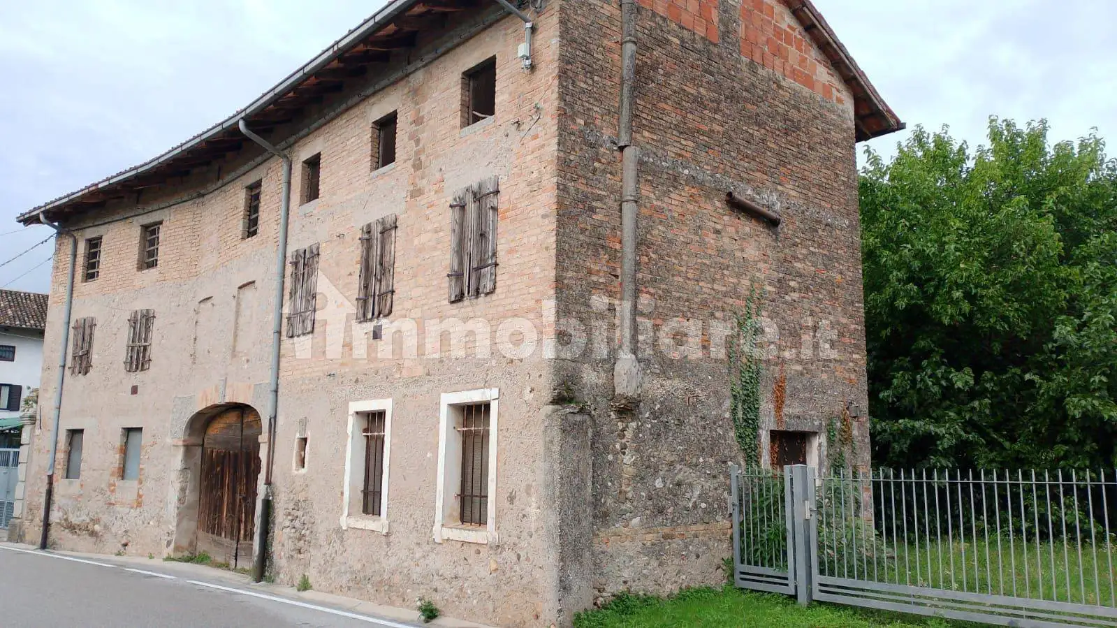 Rustico - Casale in vendita a San Vito di Fagagna