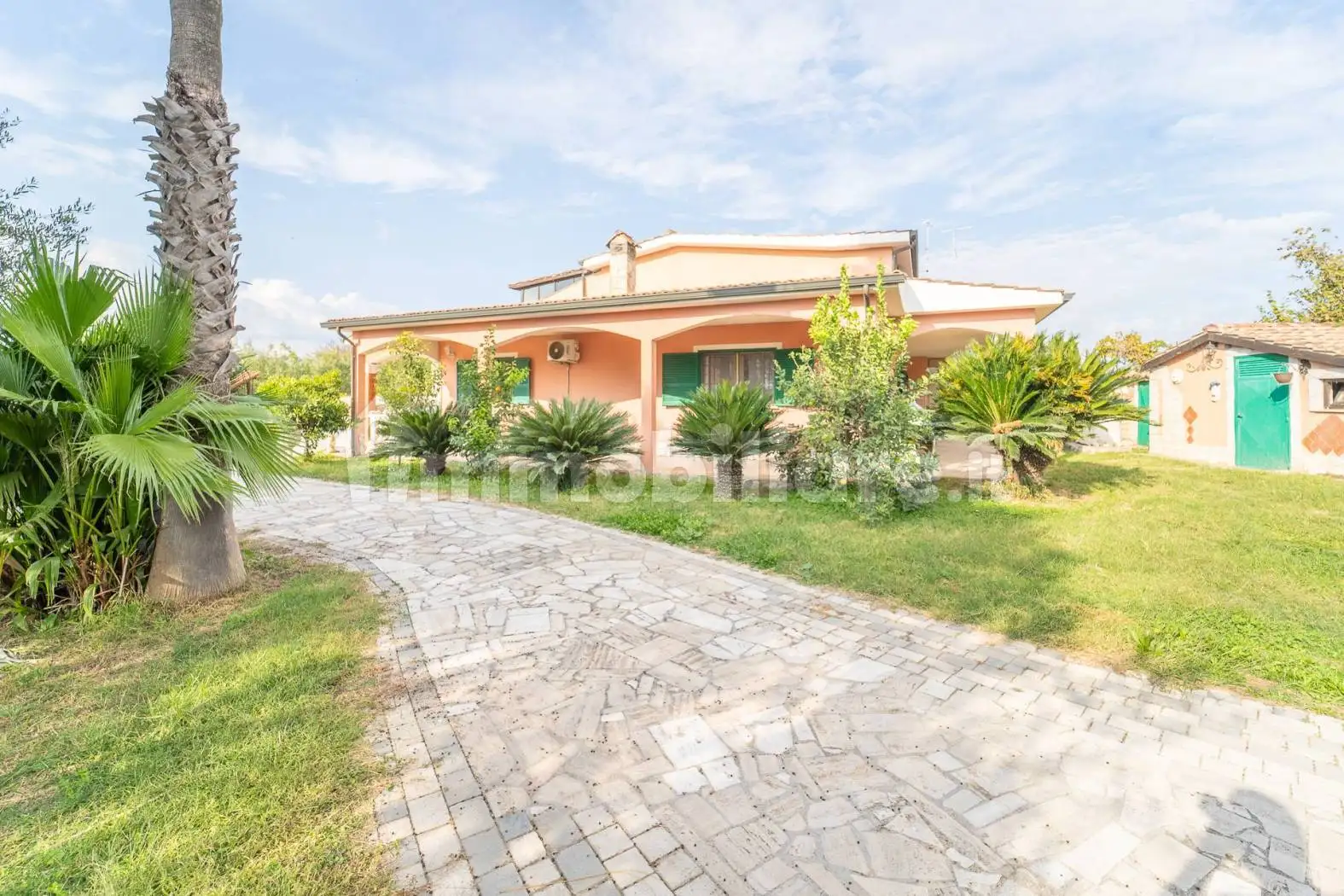 Villa in vendita a Ardea